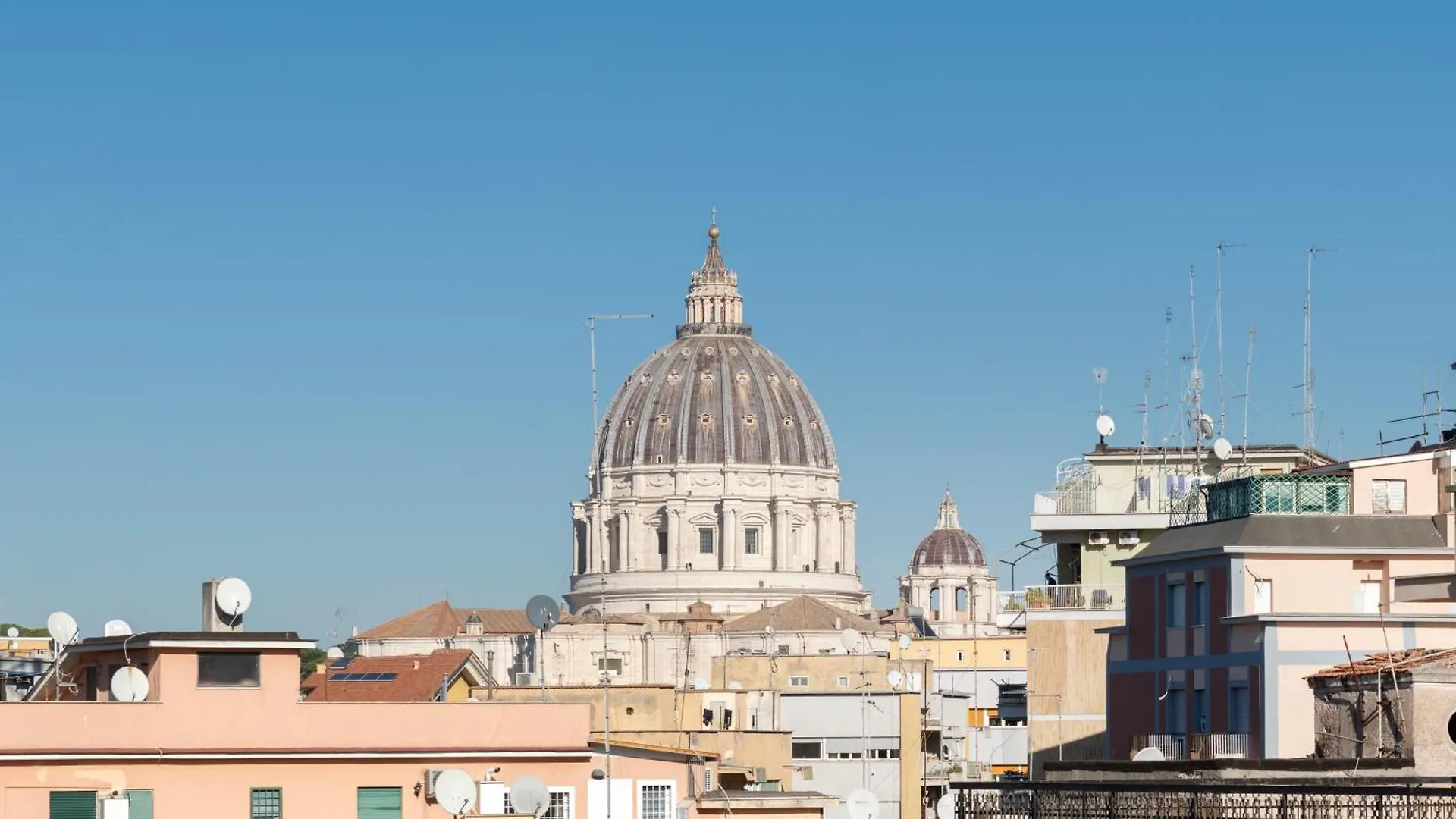 Vatican Apartment - San Pietro Station Rome