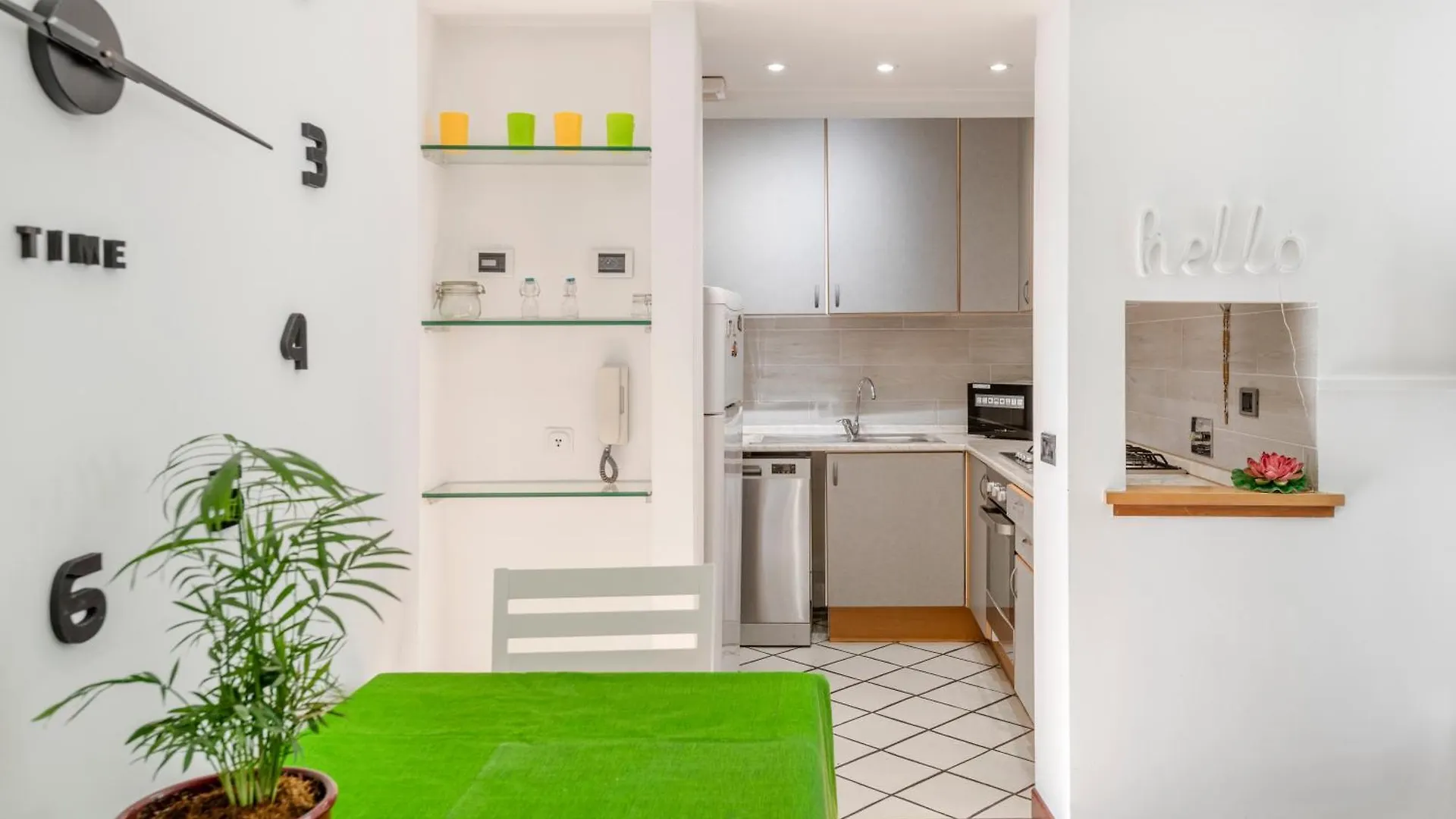 Vatican Apartment - San Pietro Station Rome